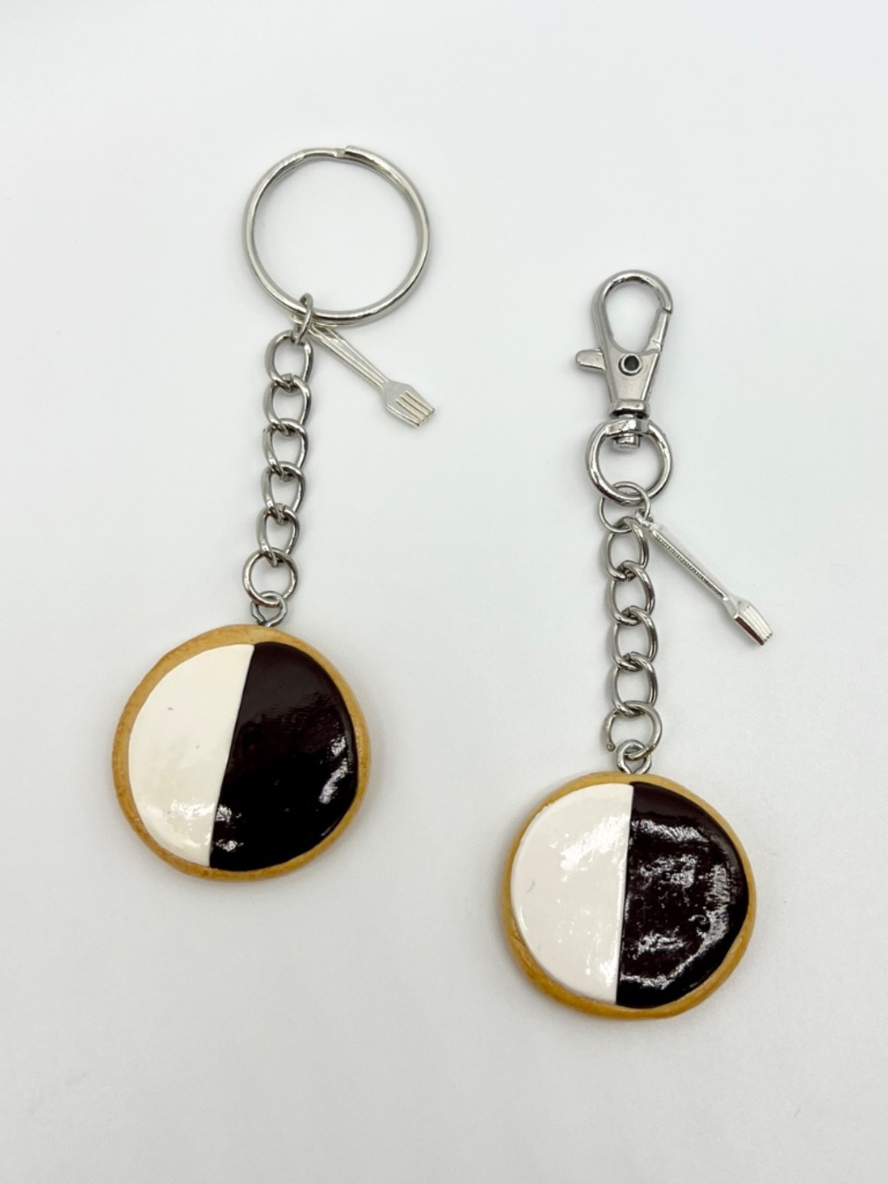 Black & White Cookie Keychain or Bag Clip | Handmade Polymer Clay Dessert Charm - Picture 8 of 9